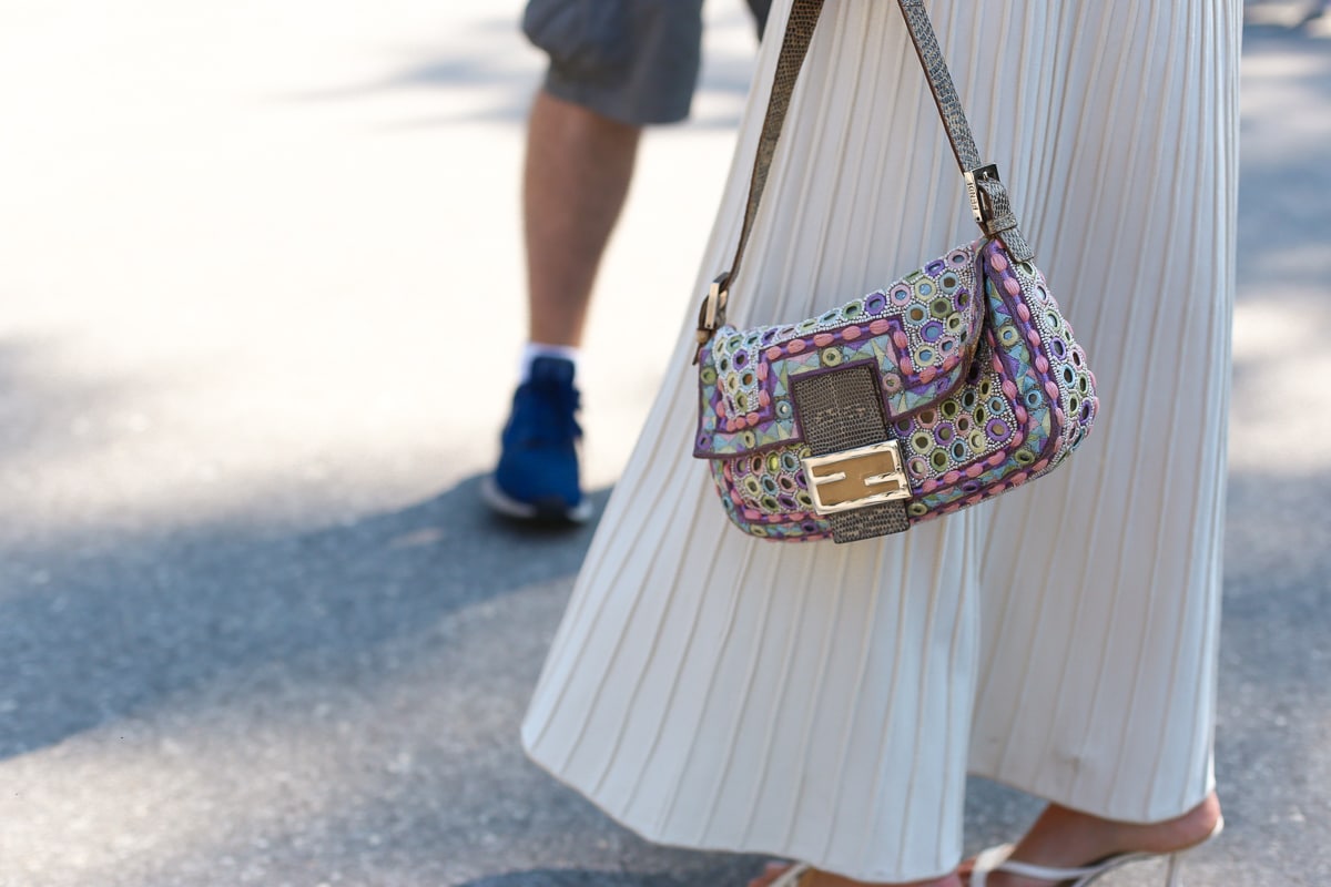 NYFW-Goers Show Off the Latest Bags from Chloé and Louis Vuitton - PurseBlog