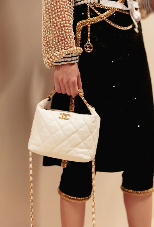 First Look: Chanel's Spring 2022 Bags - PurseBlog