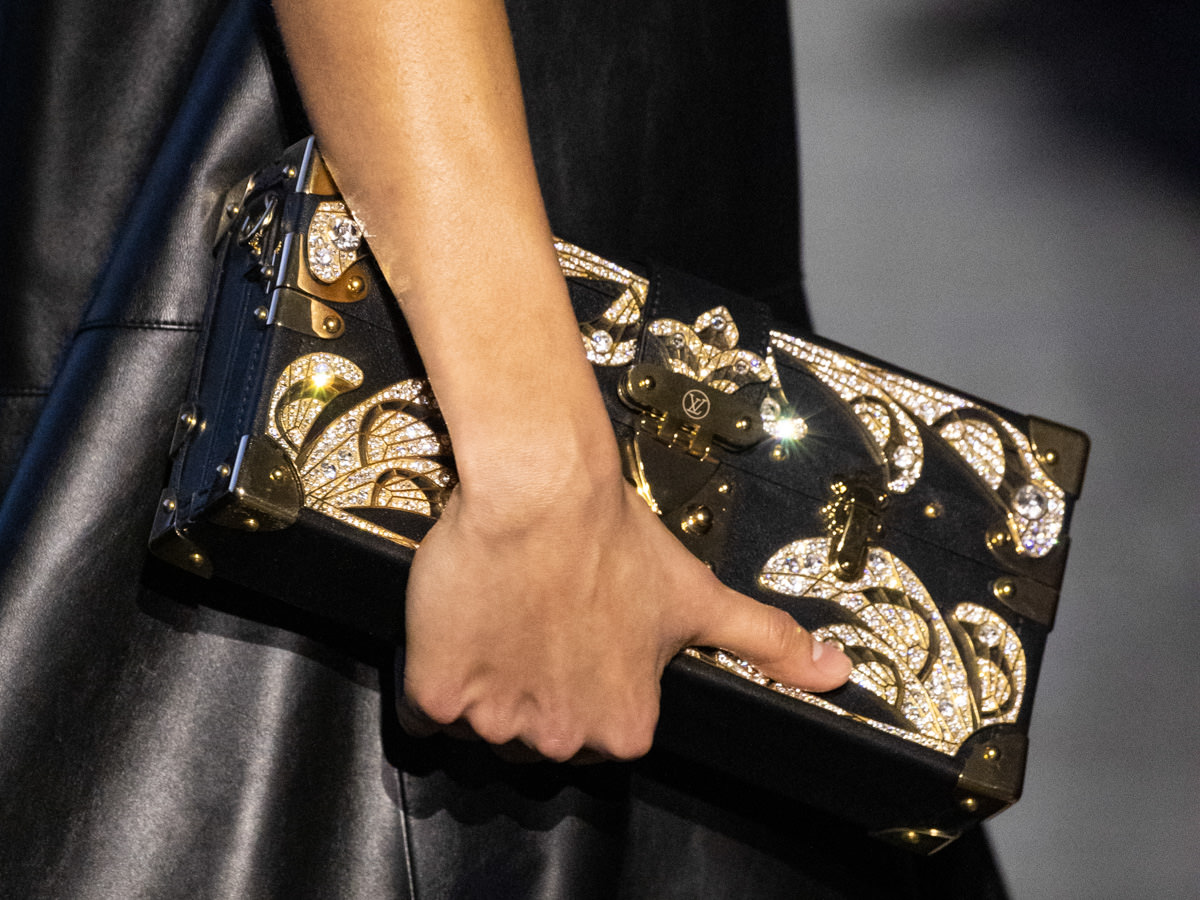 This Louis Vuitton Bag Is the Breakout Star of Spring Fashion