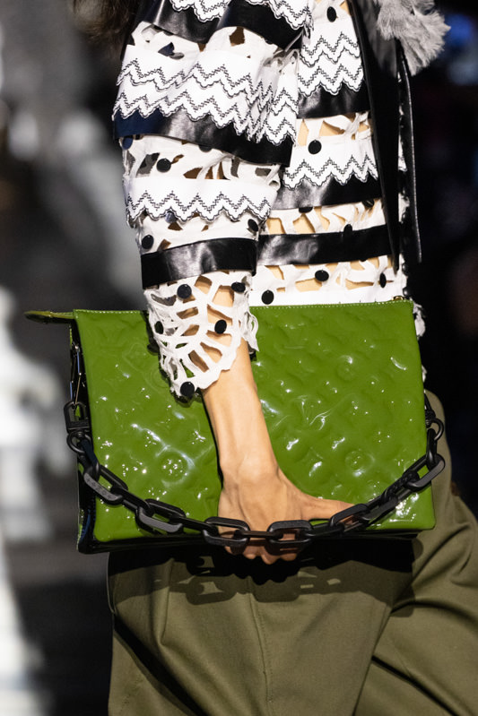 Louis Vuitton's Spring 2022 Bags Celebrate the Brand's Savoir