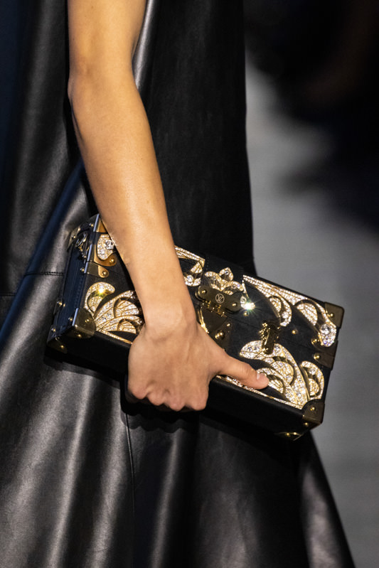 This Louis Vuitton Bag Is the Breakout Star of Spring Fashion