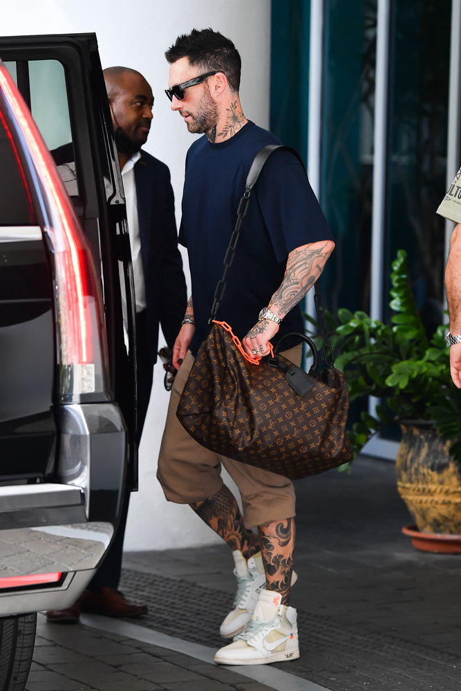 Celebs Holiday Shop While Carrying Bags from Chanel, Céline, and Louis  Vuitton - PurseBlog