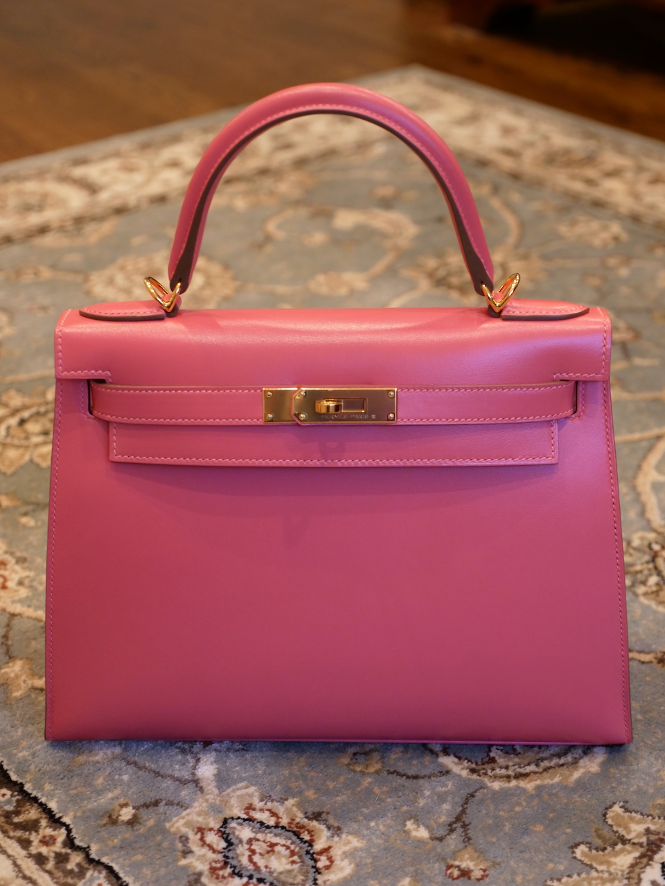 Why Swift Leather Is Best for the Hermès Lover of Bold Colors – Madison  Avenue Couture