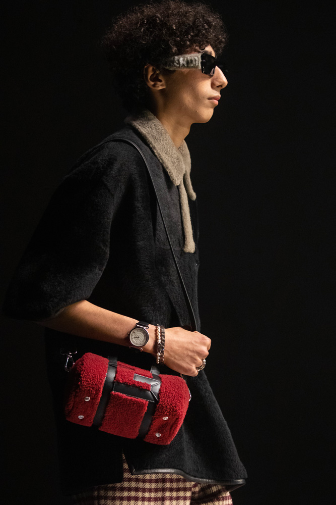 For Fall 23 Fendi Focus on Texture and Its Fendi Logo - PurseBlog