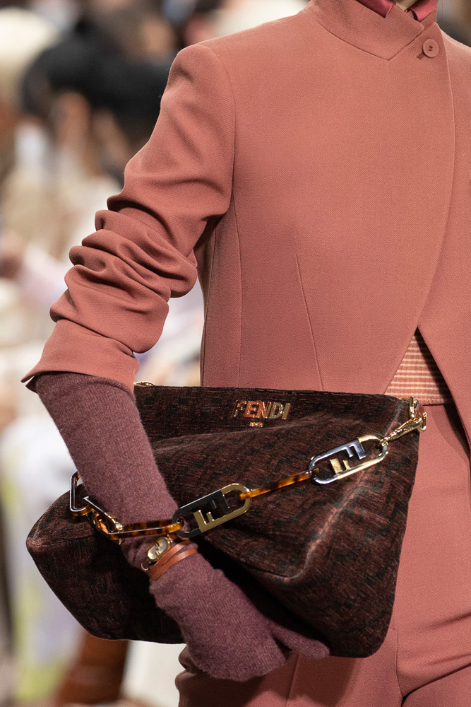 Fendi's Brand New Fall '22 Runway Bags - PurseBlog