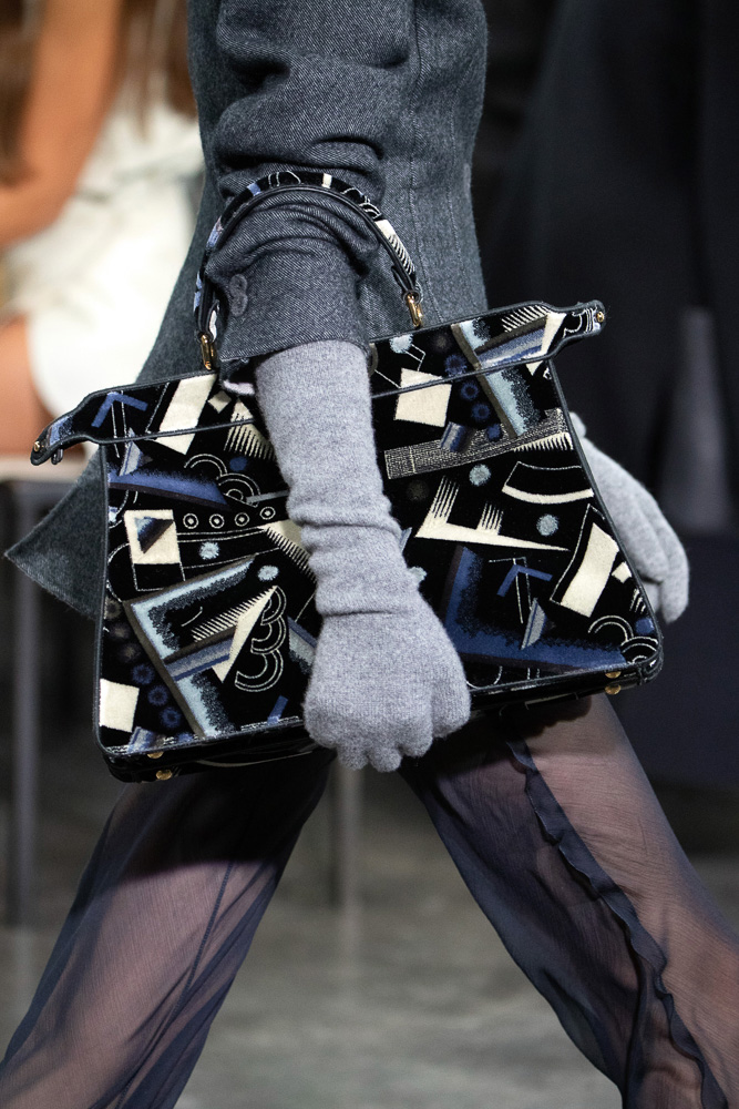 Fendi's Brand New Fall '22 Runway Bags - PurseBlog