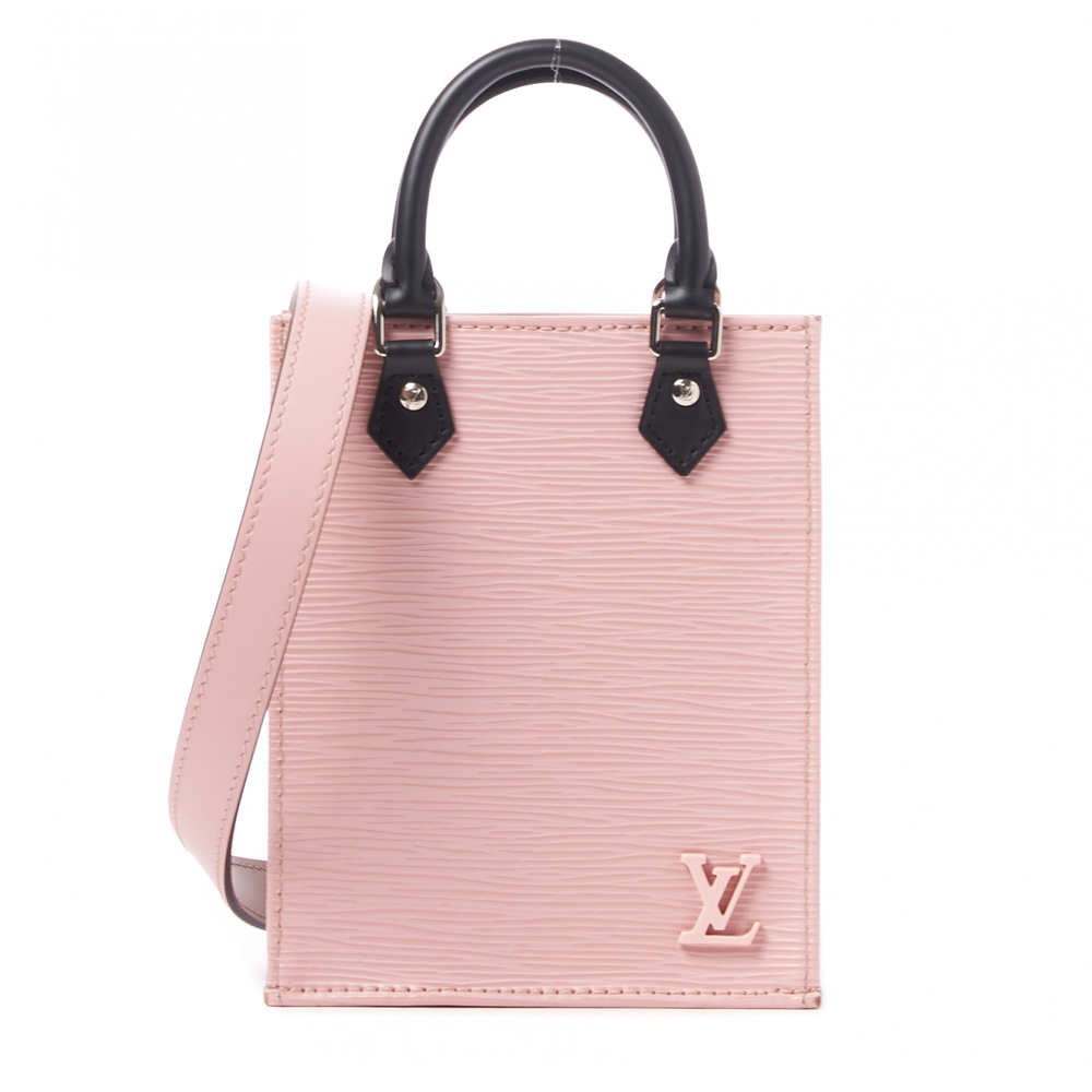 LV Sac Plat BB. What fits inside. This is way better than Petite