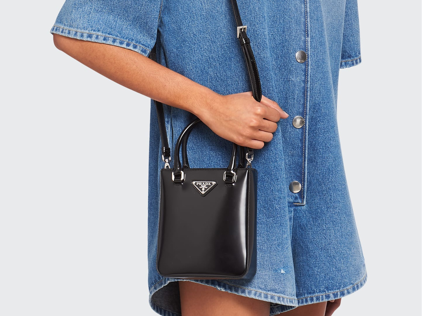 The Louis Vuitton Petit Sac Plat is NOT for everyone!! Its cute but