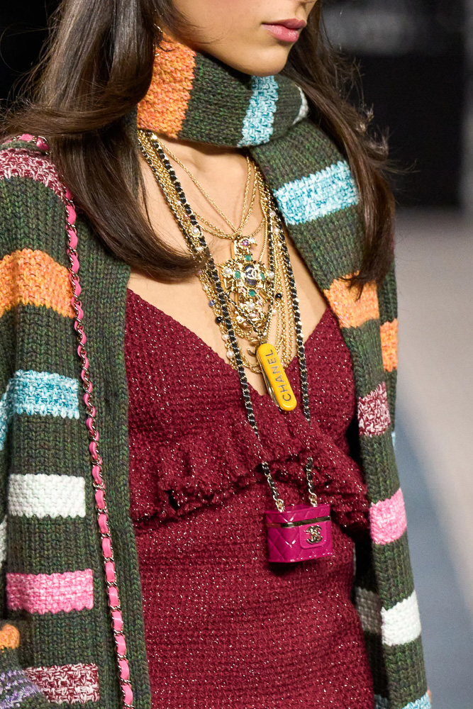 Chanel Fall 2022 Is an Ode to Tweed - PurseBlog