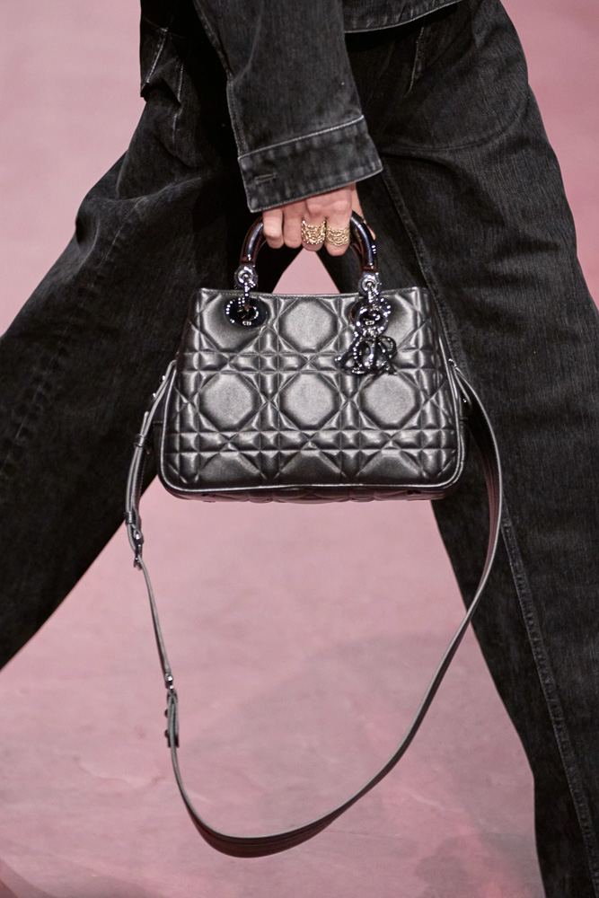 At Dior, It's All About New Meets Old for Fall 2022 - PurseBlog