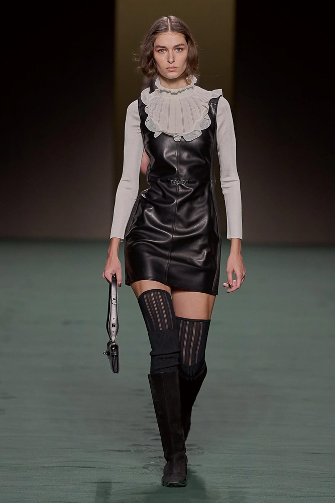 Selections From Hermès Fall 2022 Runway - PurseBlog