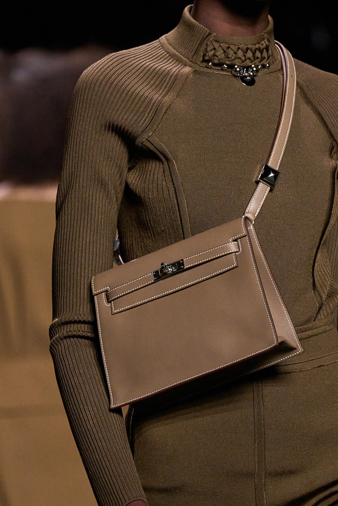 Selections From Hermès Fall 2022 Runway - PurseBlog