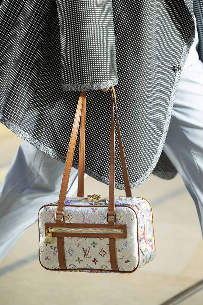 Louis Vuitton's Fall 2022 Floral Pattern Bag Collection - Tom +