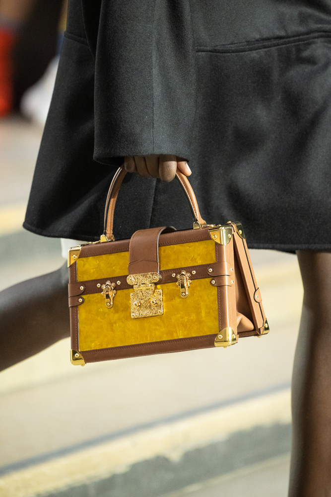 Introducing Louis Vuitton's New Chain Flower Print - PurseBlog