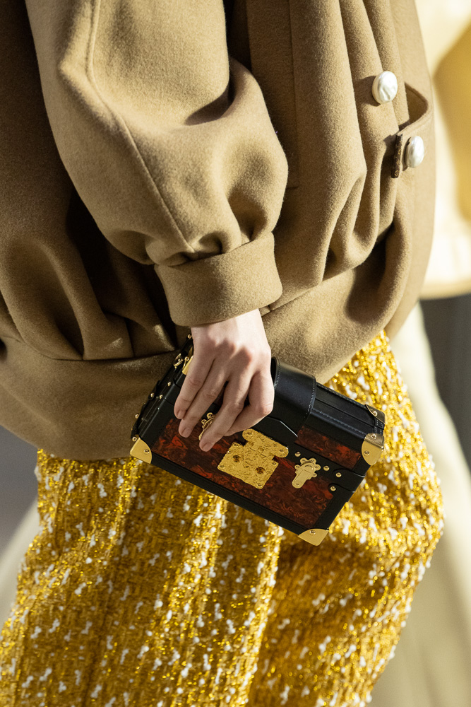 The Louis Vuitton Loop Bag Is an Ode to the Past - PurseBlog