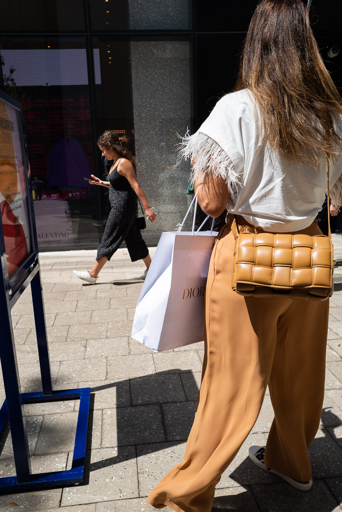 Best Street Style Bags of MFW Fall 2022: Day 1 - PurseBlog