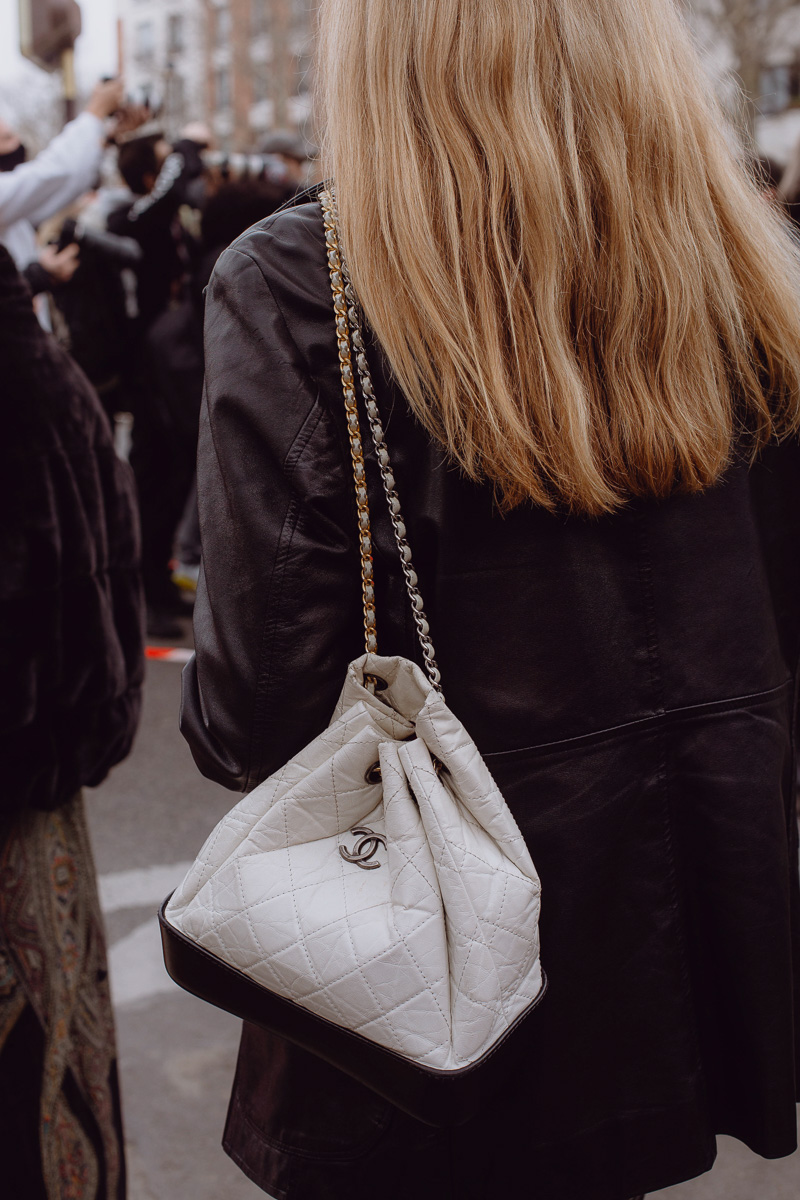 Chanel Calfskin Quilted Small Gabrielle Hobo Black White – STYLISHTOP