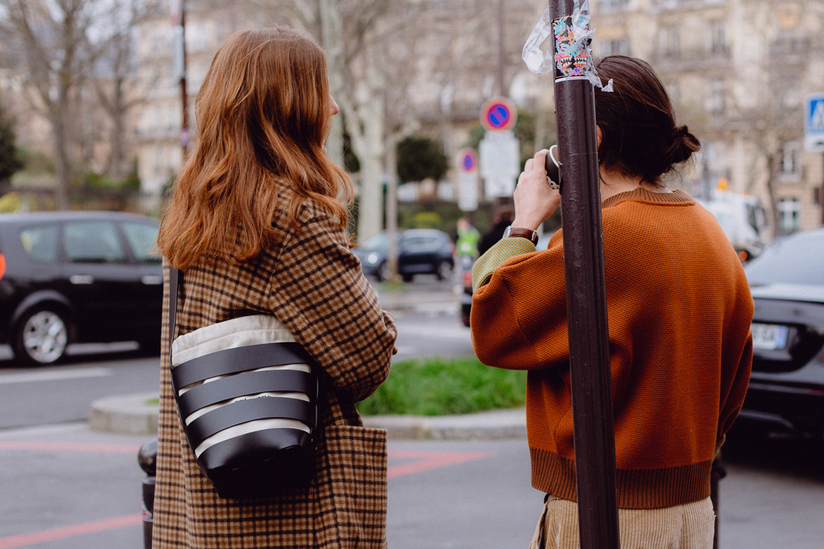 Bags, Bags, & More Bags on the Chanel Fall/Winter 2022 Runway - PurseBop