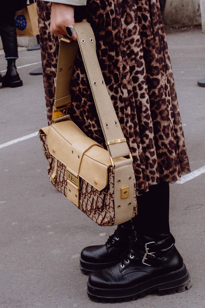 PFW Ends with Louis Vuitton and Chanel Bags Galore, Of Course - PurseBlog