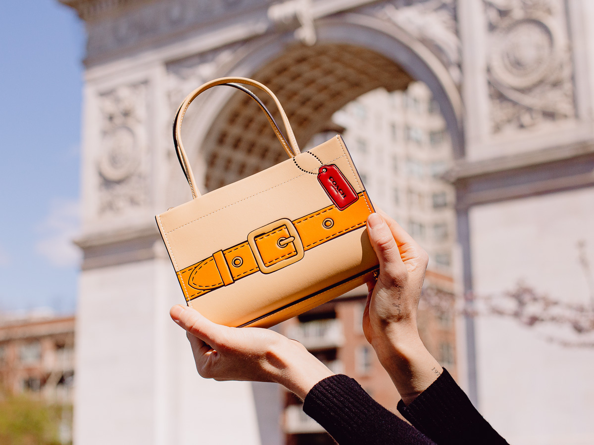 Channel Your Inner New Yorker With the Coach Cashin Carry Tote