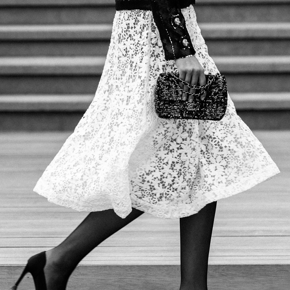 black & white chanel bag