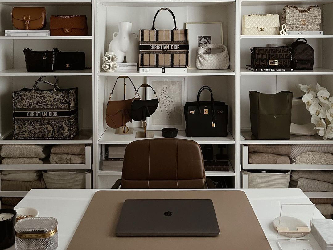 The 10 Most Important Things to Know When Re-Selling Your Designer Bags  Online - PurseBlog