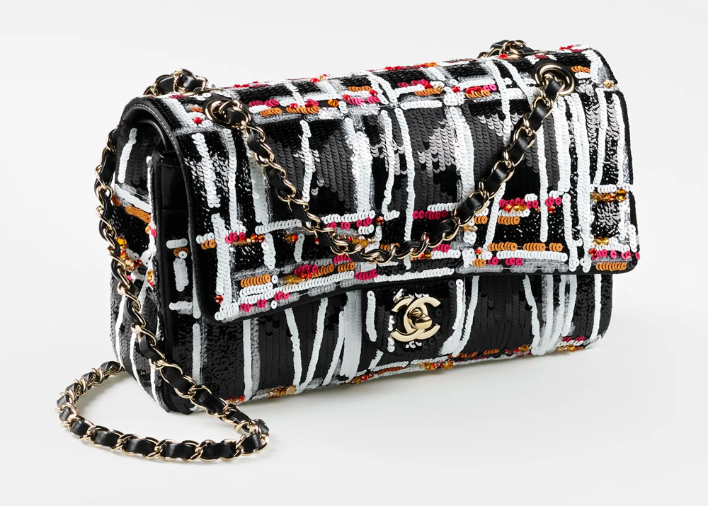 10 Facts You Should Know About Chanel Flap Bags - PurseBlog