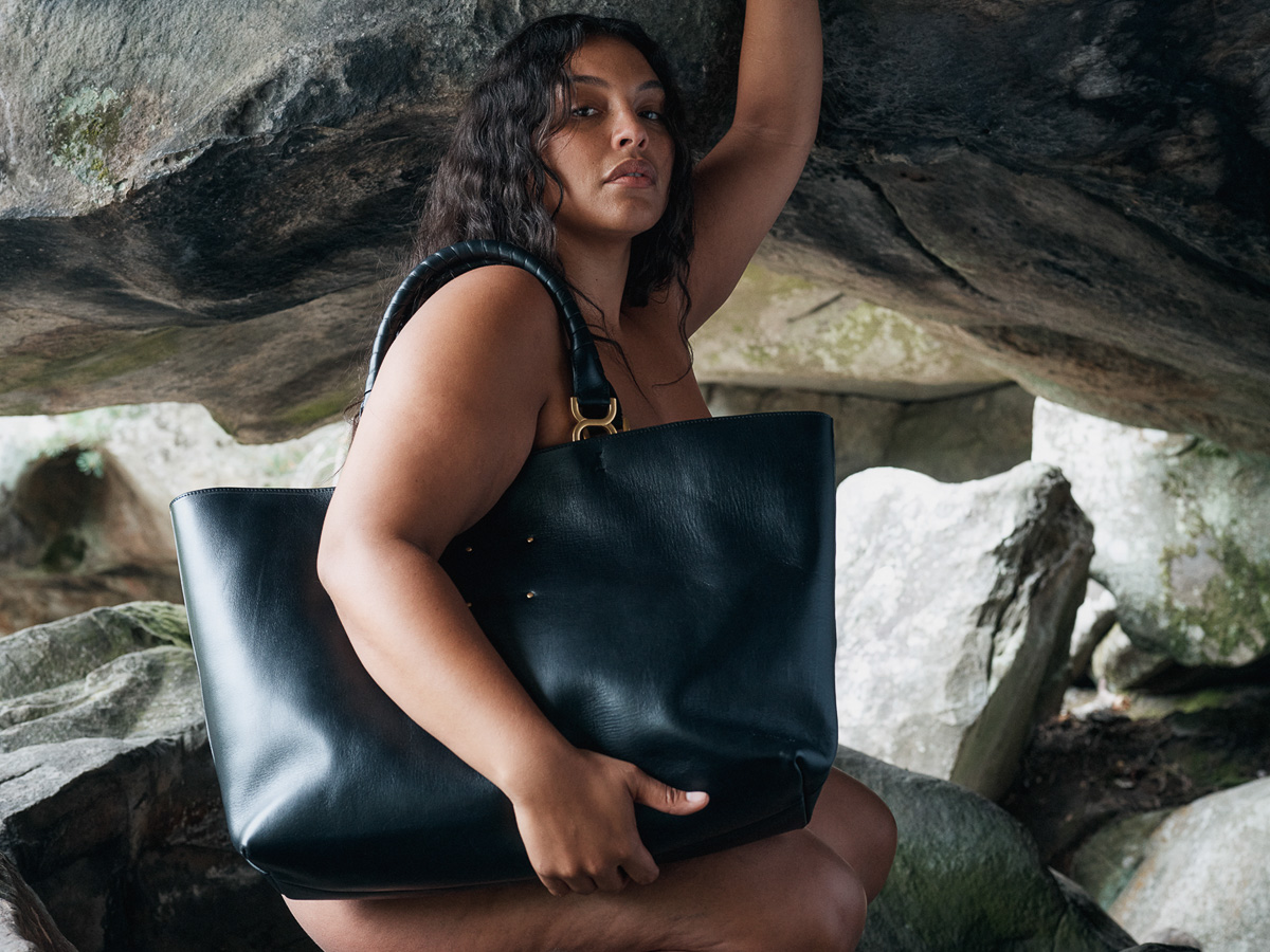 chloe Bell-Sleeve Resort Bags 2