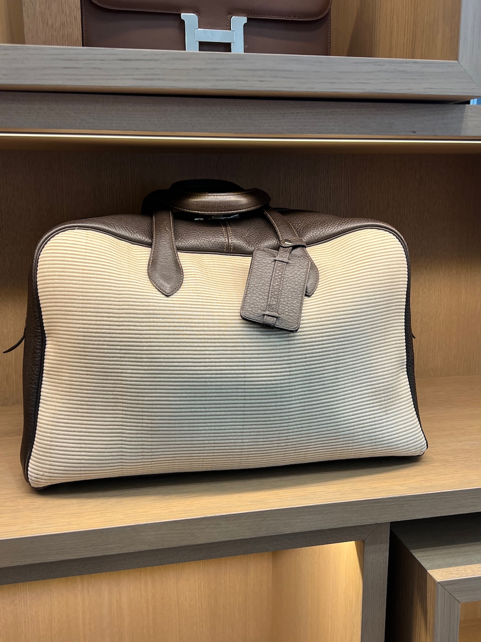 A Beautiful leather and canvas travel Plume at Collector Square. Photo via @The_Notorious_Pink A Beautiful leather and canvas travel Plume at Collector Square. Photo via @The_Notorious_Pink