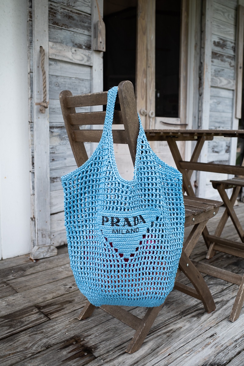 A Quick Review of the Prada Raffia Tote PurseBlog