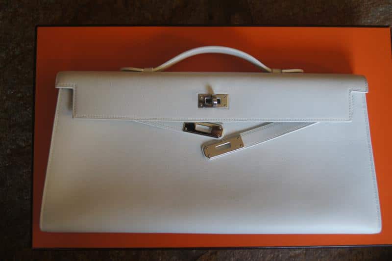 Everything about the Most Popular Hermès Clutch: the Hermès Kelly