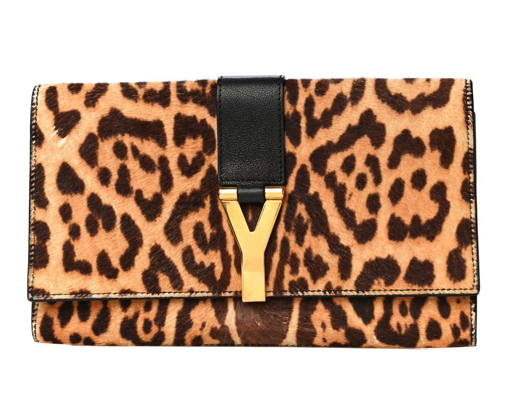 Snakeskin sales print clutch