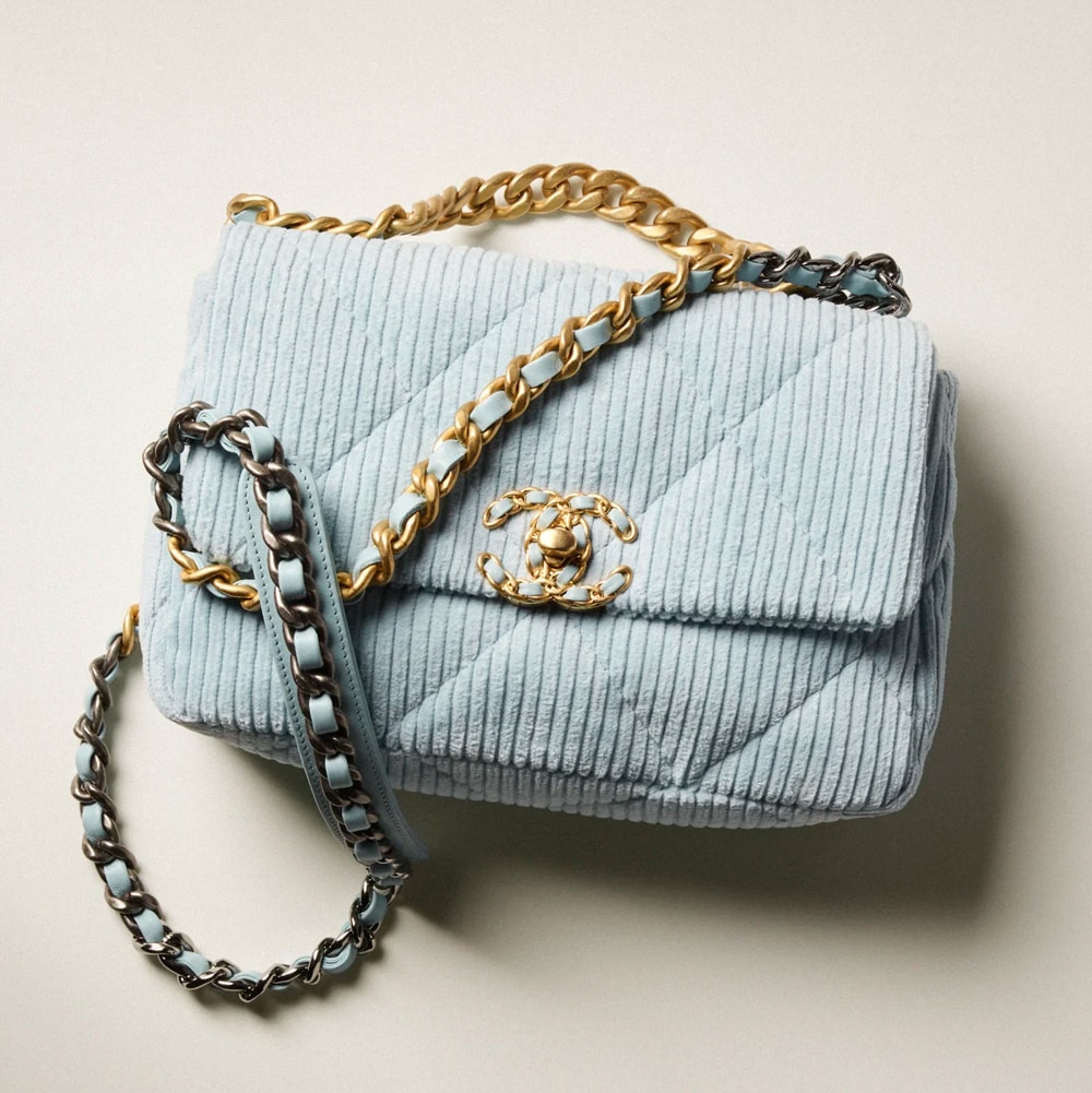 Chanel's Cruise 2022 Bags Are Here and We've Got The Scoop - PurseBlog