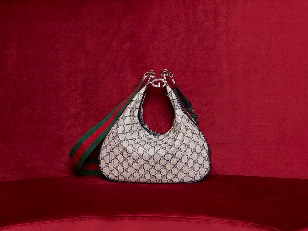 GUCCI ATTACHE LARGE SHOULDER BAG  WHAT FITS INSIDE + MOD SHOTS 