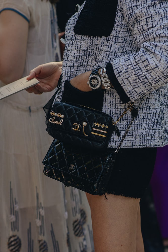 Haute Couture Fall 2022 Street Style Bags 19