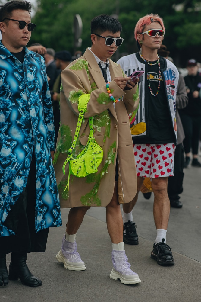 The Best Street Style Bags of PFW Men's SS23, Part II - PurseBlog