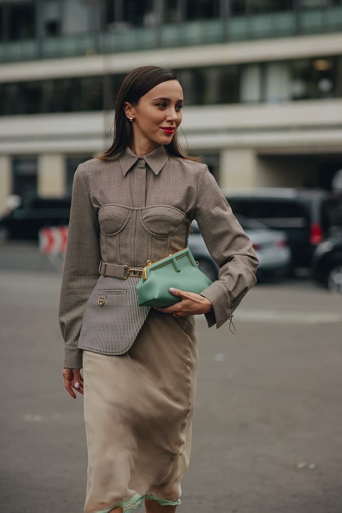 Paris Haute Couture Street Style Bags 27 Paris Haute Couture Street Style Bags 27
