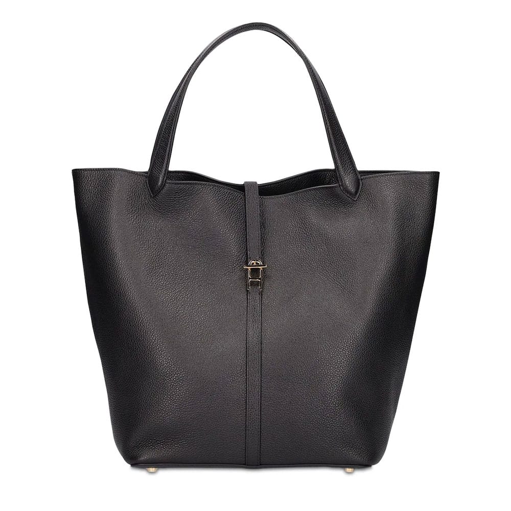 The dependable shopper tote is making a fashion-forward comeback