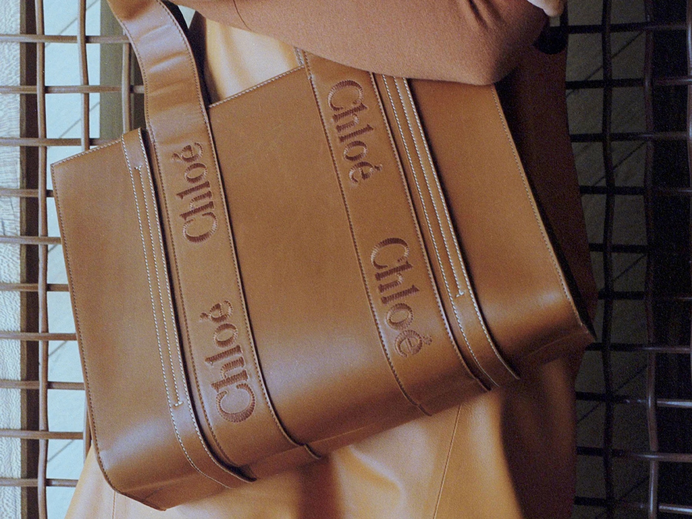 The Chloé Woody Tote Now Comes in Leather - PurseBlog