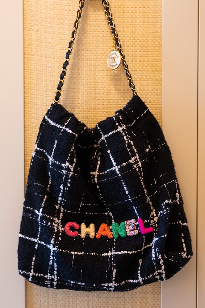 chanel tweed tote bag