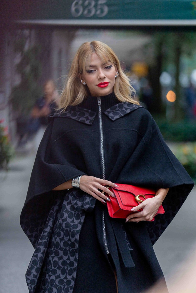 Best Street Style Bags from NYFW Spring 2023, Day 4 - PurseBlog Best Street Style Bags from NYFW Spring 2023, Day 4 - PurseBlog
