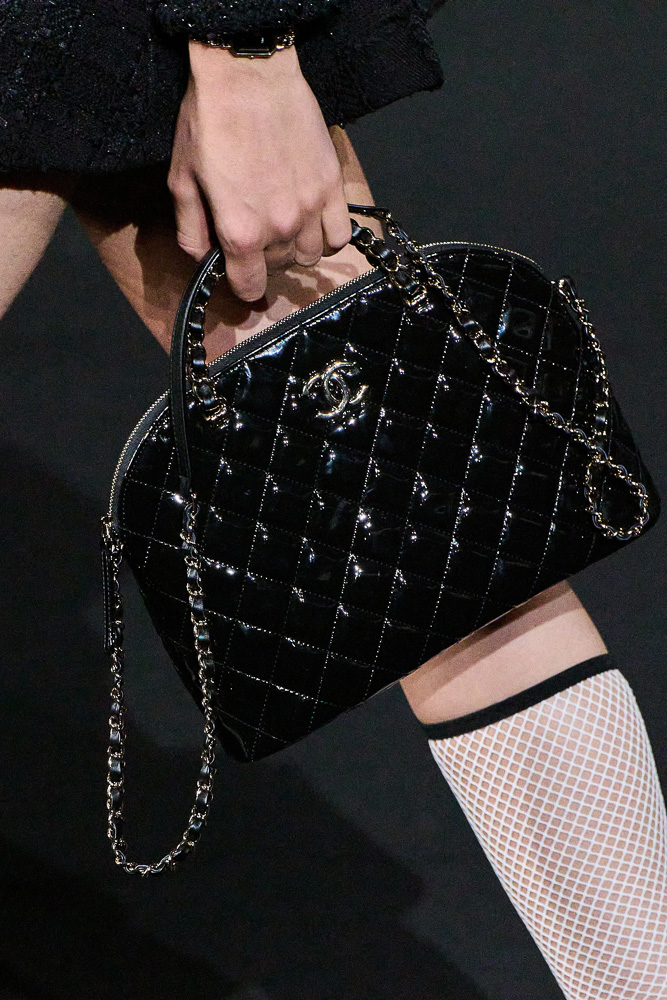 Mini Bags Reign Supreme on the Chanel Spring Runway - PurseBlog