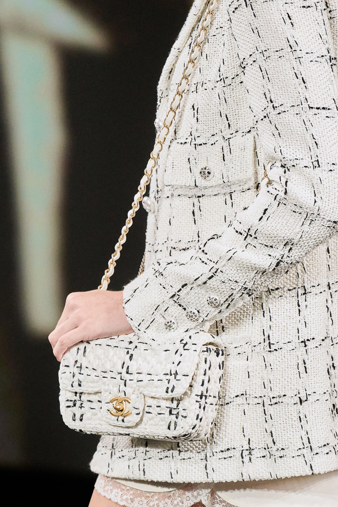 Mini Bags Reign Supreme on the Chanel Spring Runway - PurseBlog