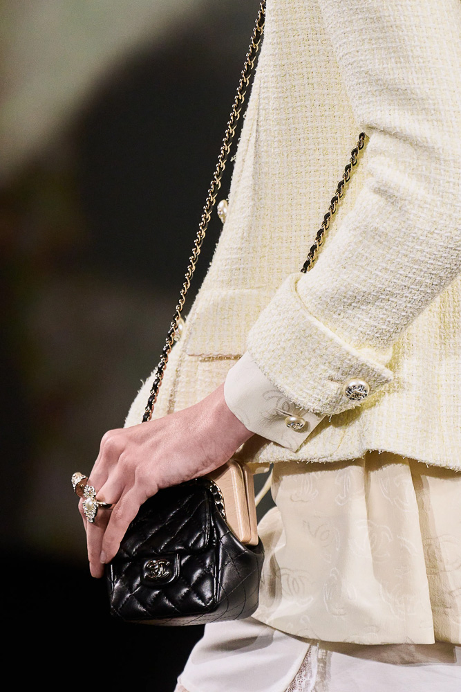 Chanel Spring 2023 Runway Bags 24