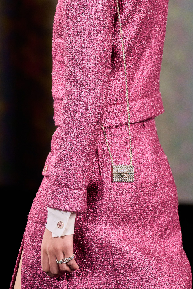 Mini Bags Reign Supreme on the Chanel Spring Runway - PurseBlog