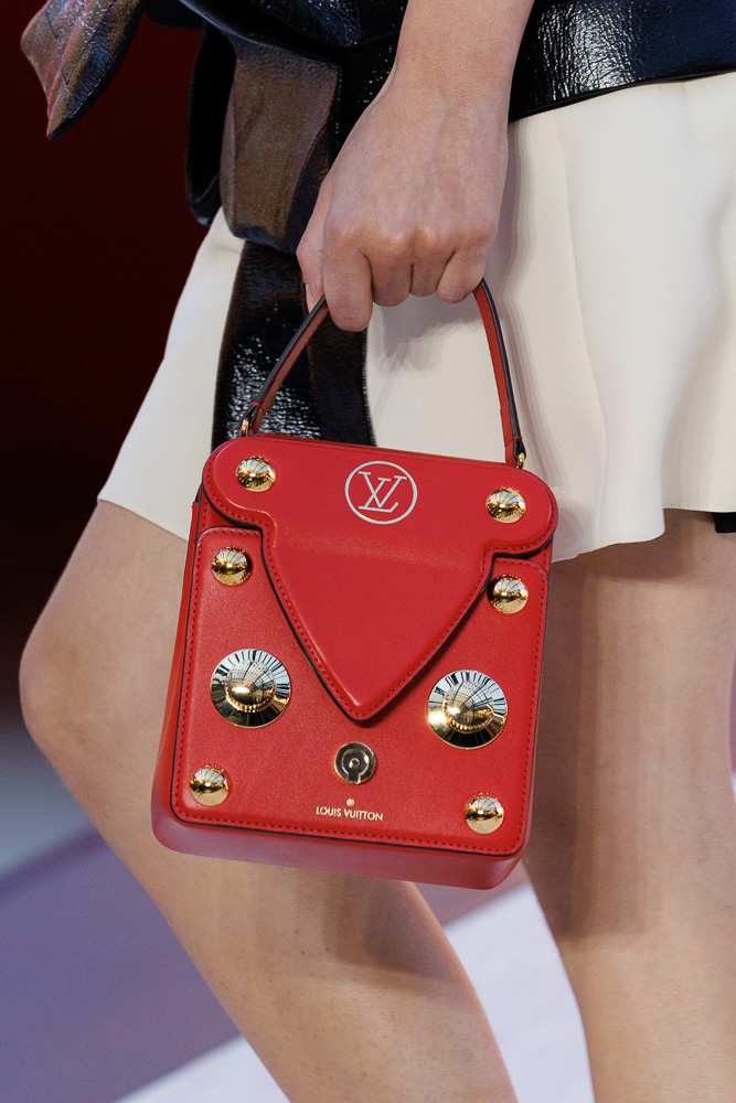 Louis Vuitton Spring 2023 Bags 26