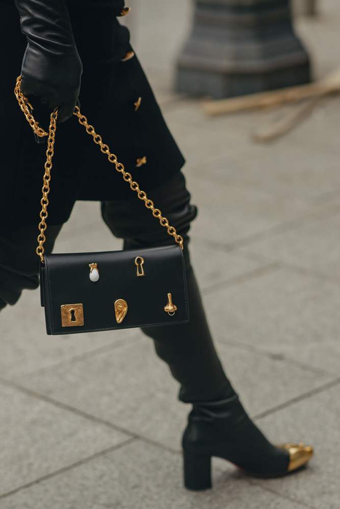 PFW Street Styl Bags Day 3 5 PFW Street Styl Bags Day 3 5