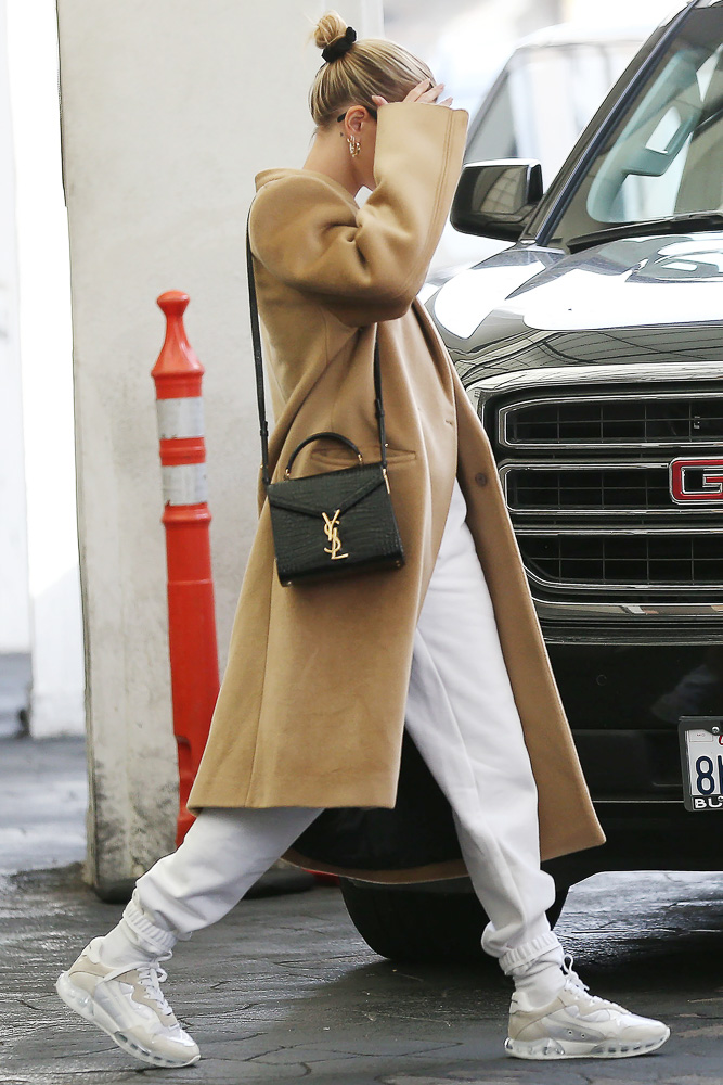 Bag - Shoulder - M51145 – dct - Hailey Baldwin wears Louis Vuitton