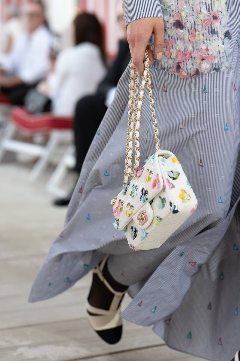 Chanel Cruise 2023 Runway Bags 28 of 35