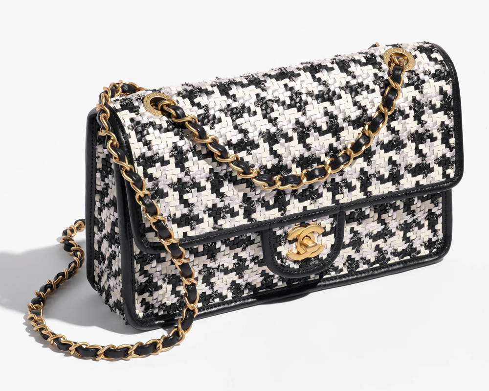 Chanel 2018 Cruise Collection Coco Tweed Flap Bag with Top Handle – QUEEN  MAY